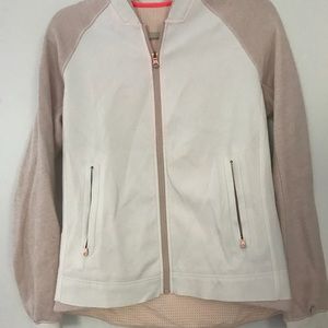 Lulu Lemon sweatshirt